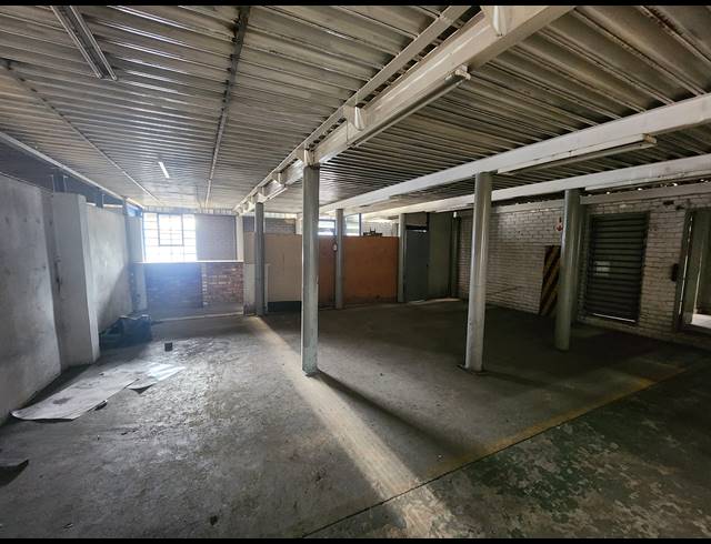 1,001M² WAREHOUSE FOR SALE IN DELVILLE